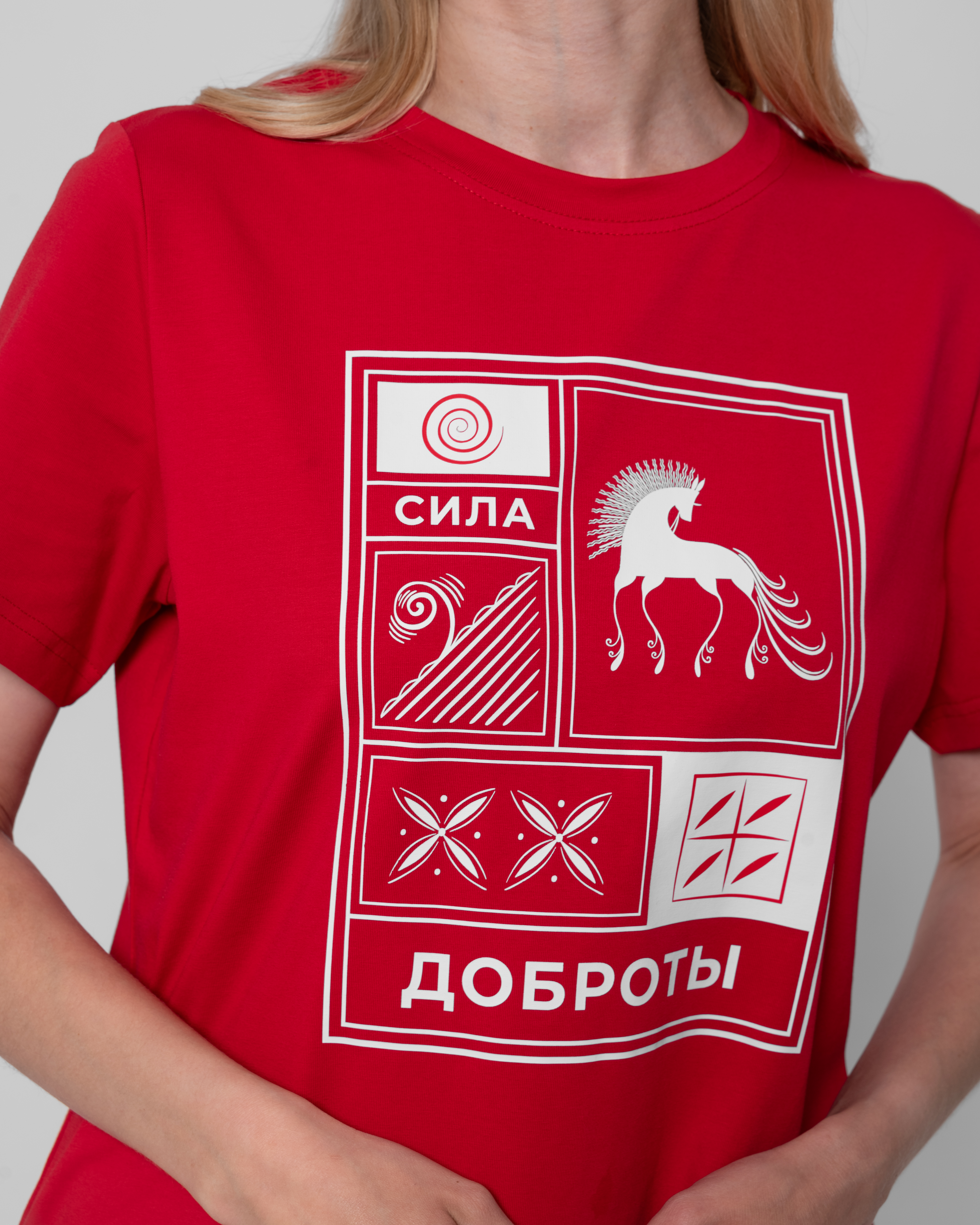 Футболка «сила доброты» красная